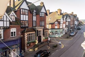 Photo 26- click for photo gallery